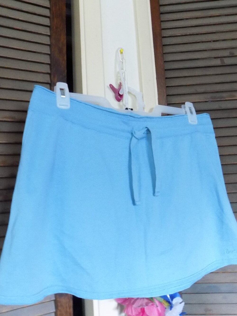 Roots skirt Size L